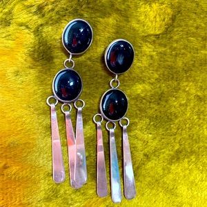 Vintage sterling silver and onyx earrings